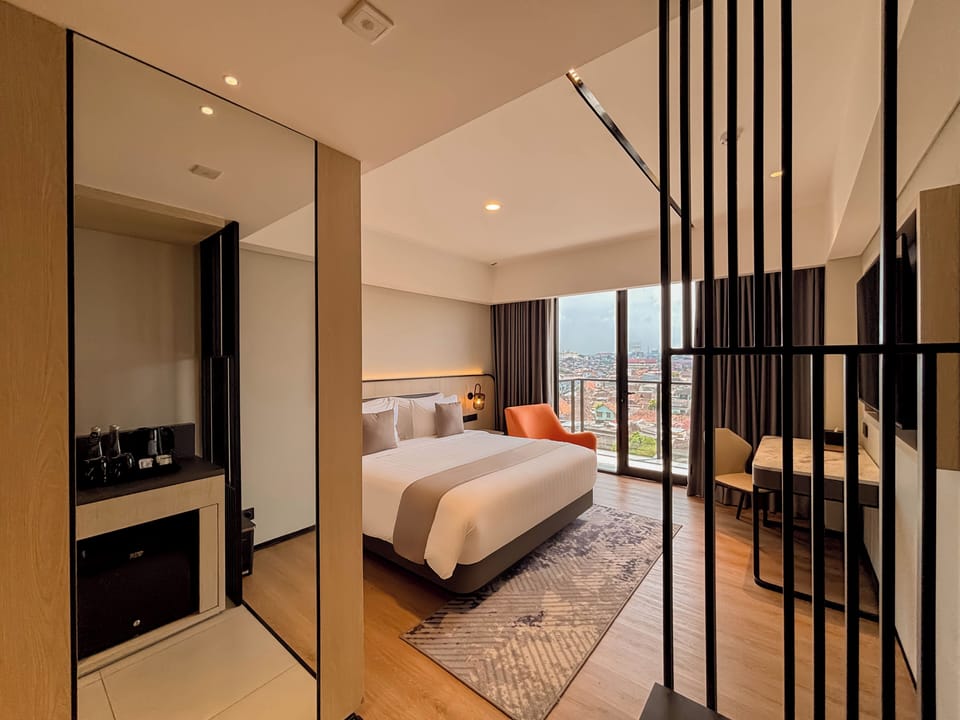 Premier Double Room, Balcony | In-room safe, desk, free WiFi, bed sheets