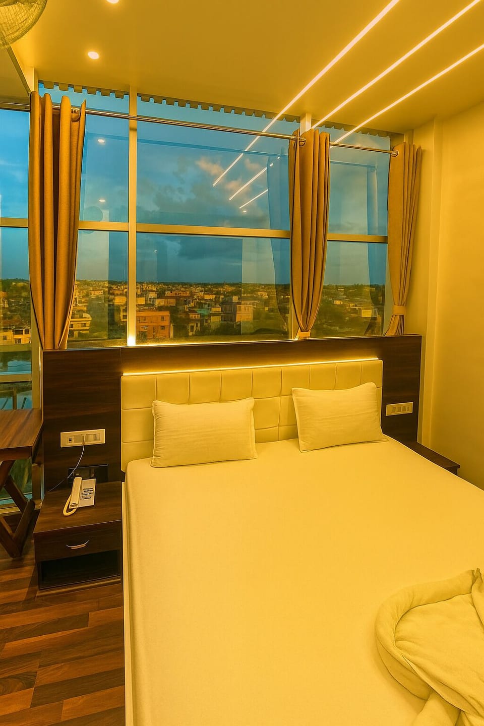 Deluxe Double Room | Soundproofing, WiFi (free)