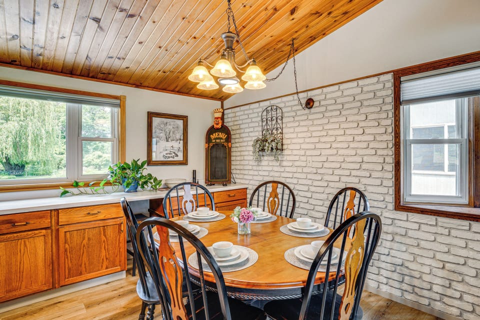 House (2 Bedrooms) | Interior