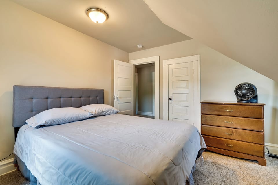 Fall Trails & Ho-chunk Gaming: Hixton Home Cottage in Wisconsin