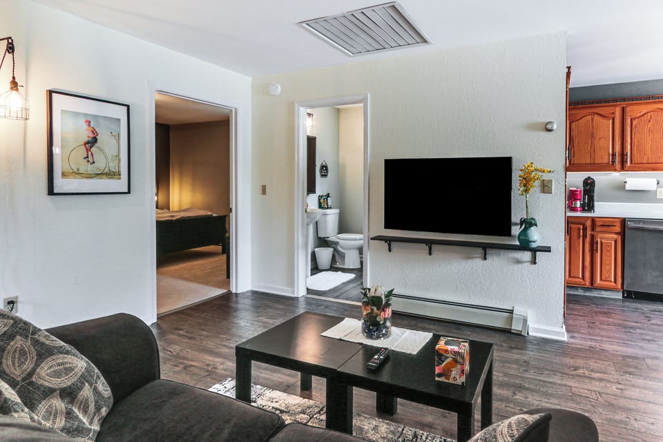 Apartment (1 Bedroom) | Interior