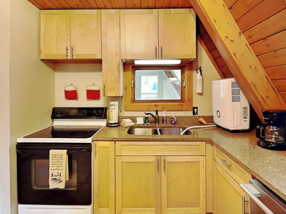 House (3 Bedrooms) | Property amenity
