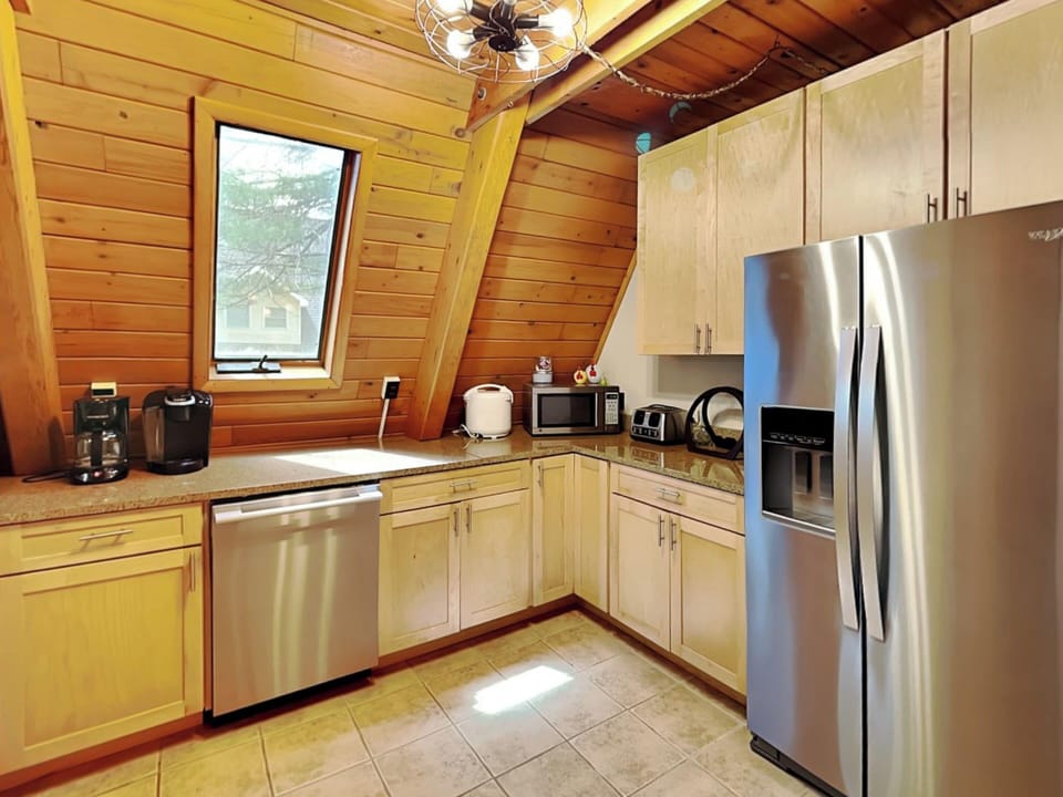 House (3 Bedrooms) | Property amenity