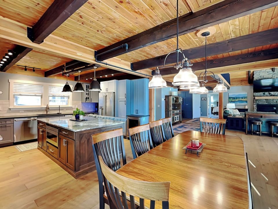 House (6 Bedrooms) | Property amenity