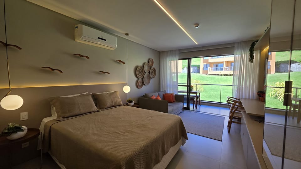 Classic Apartment, Courtyard View | Laptop workspace, WiFi (free)