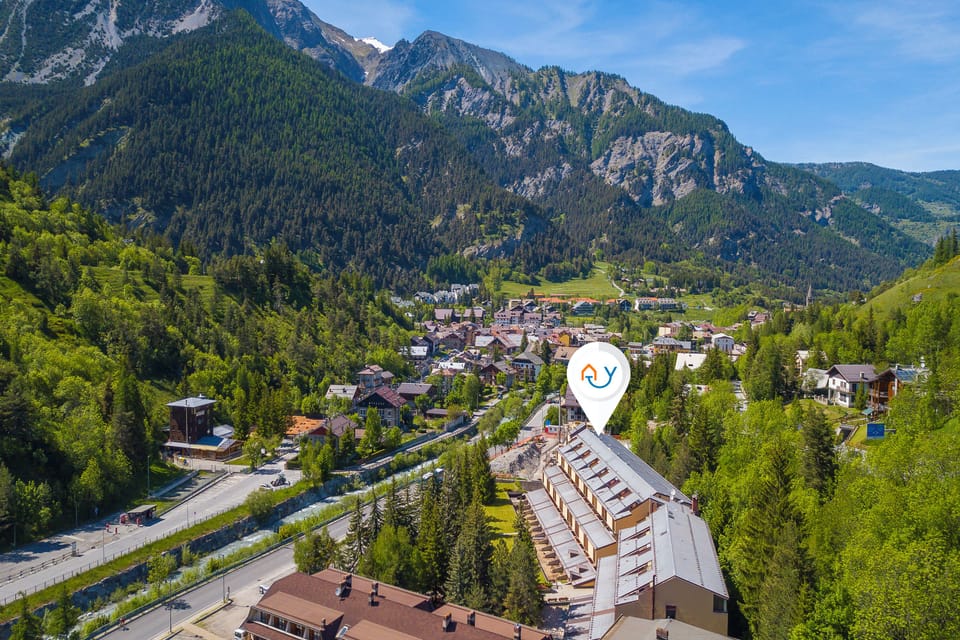 Family Apartment, Multiple Bedrooms (Appartamento Alpine Inspiration) | Aerial view