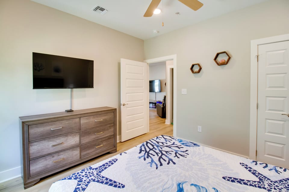 House (1 Bedroom) | Interior