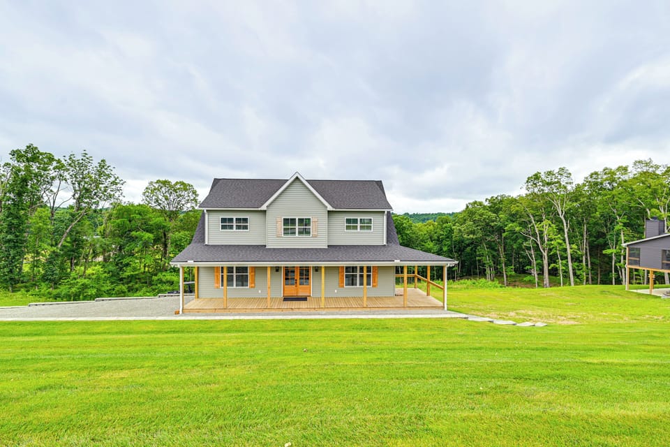 House (4 Bedrooms) | Interior