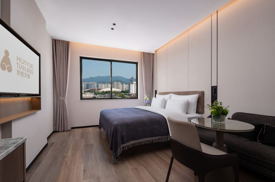 Standard Single Room, City View | Free WiFi