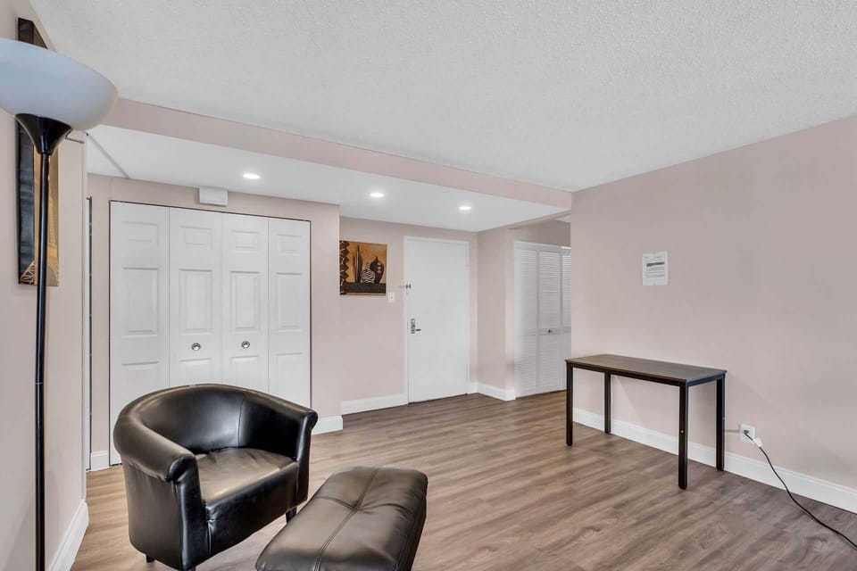 Apartment, 2 Bedrooms | Interior