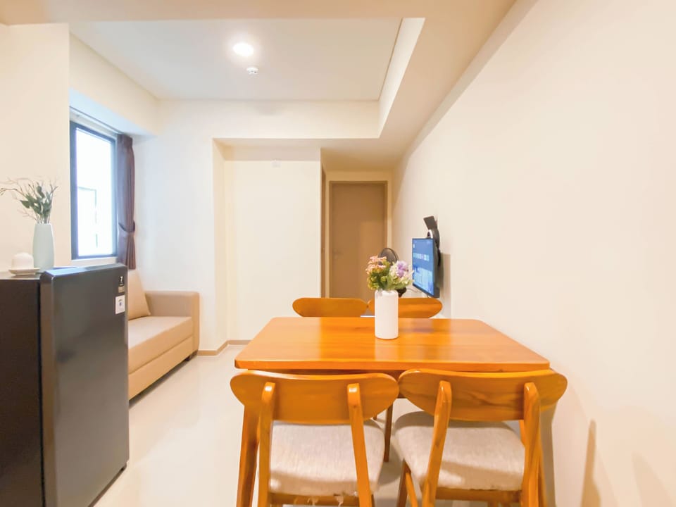 Standard Apartment | Dining room
