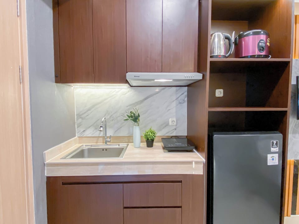Standard Studio | Private kitchen | Dining tables