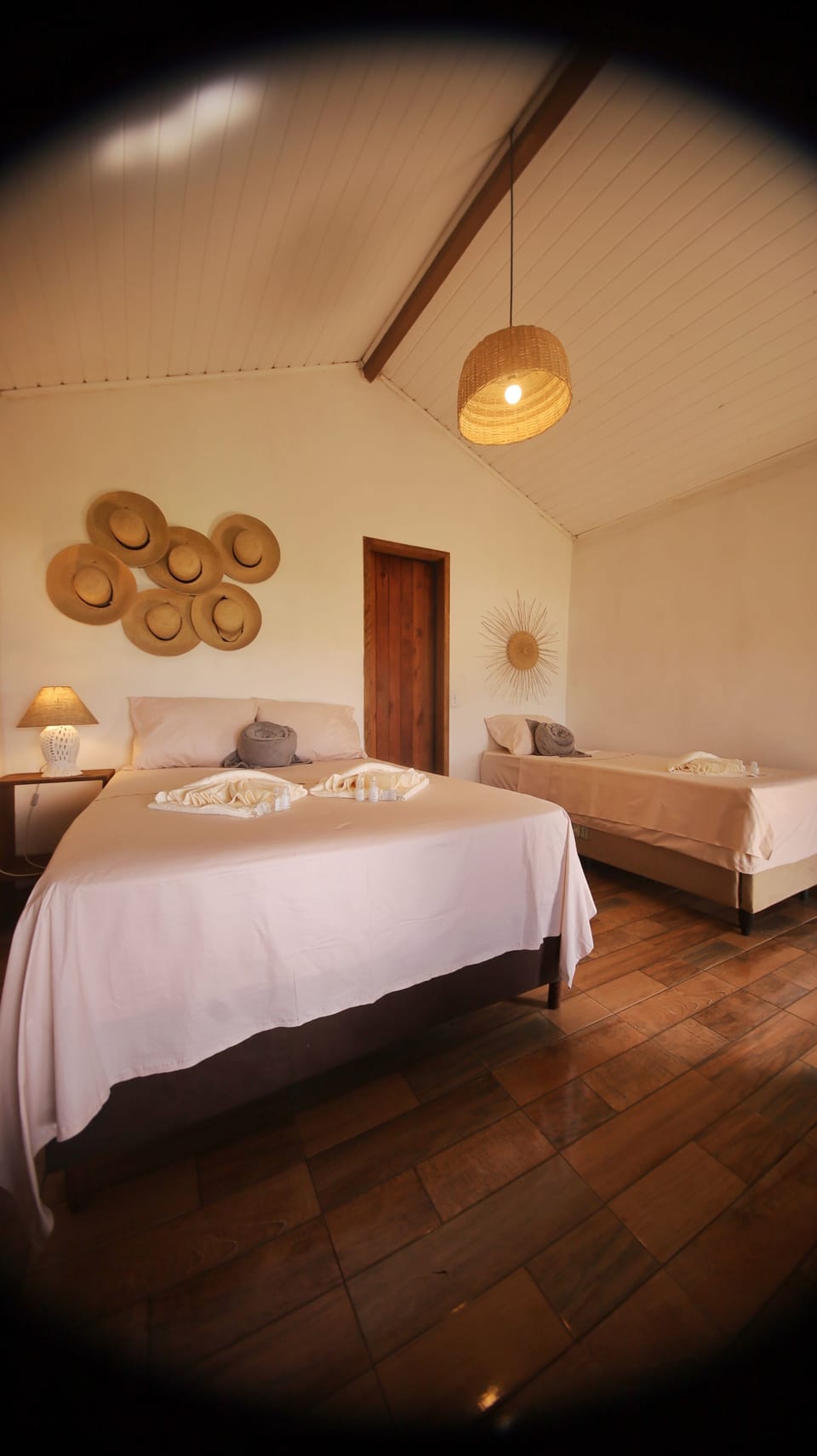 Premium Room, Beach View | Room amenity