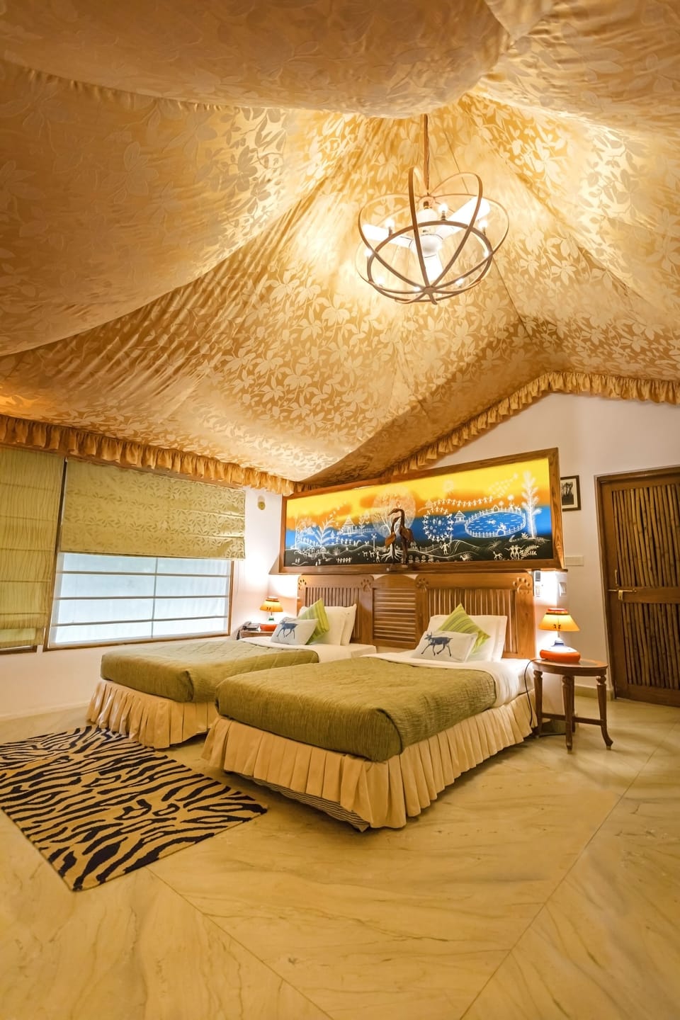 Luxury Safari Tent | Living area