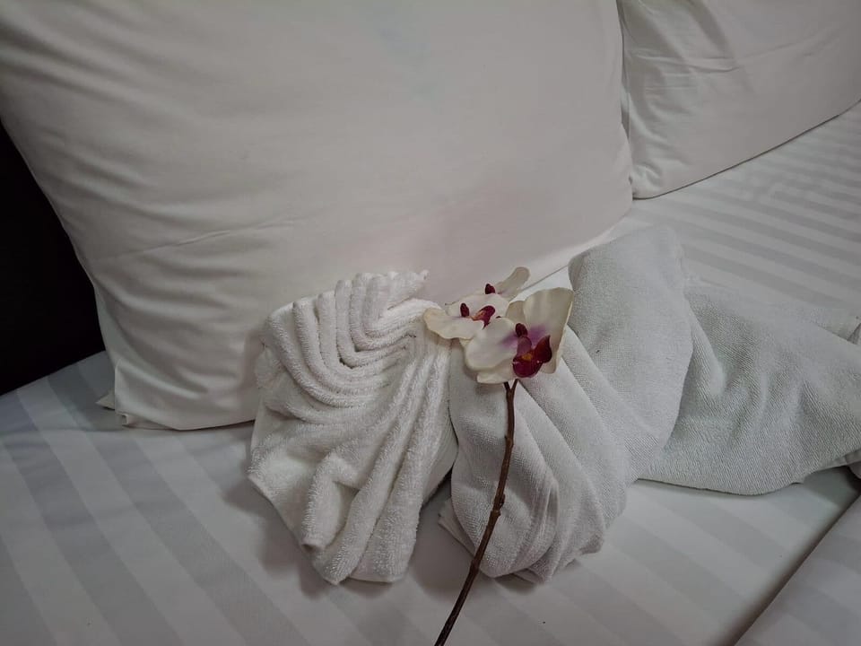 Standard Room | Desk, laptop workspace, free WiFi, bed sheets