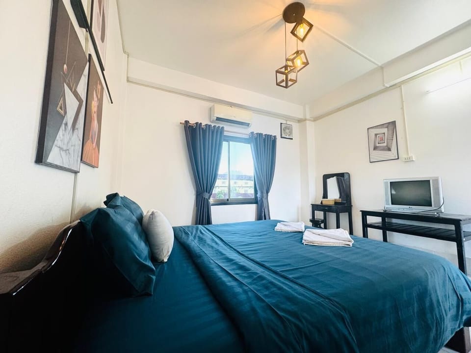 Double Room, Hill View | Free WiFi