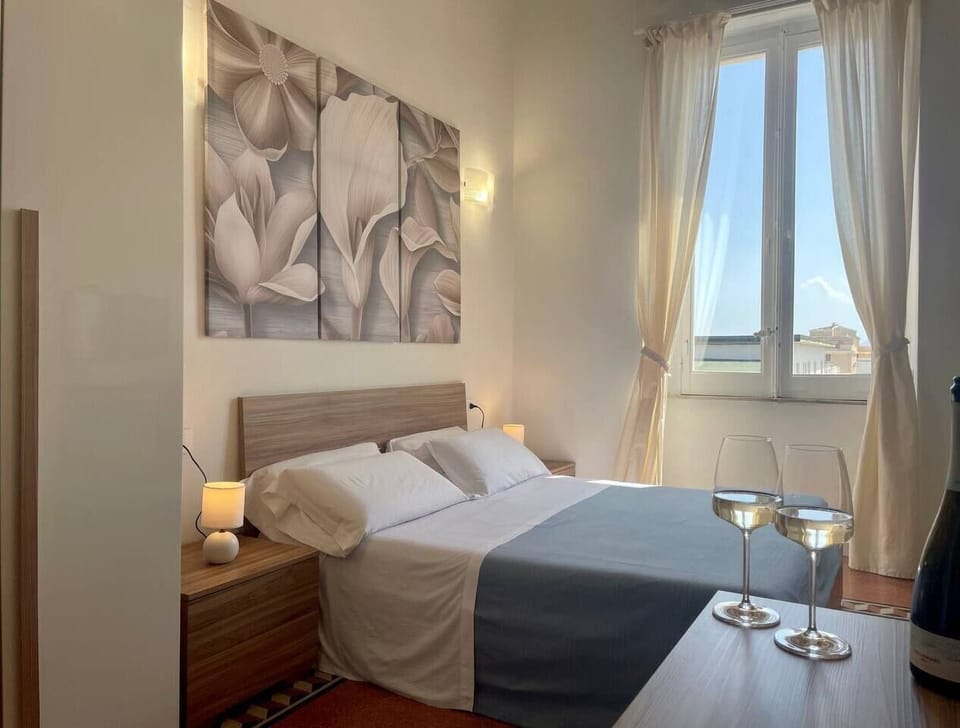 Deluxe Double Room, Partial Sea View | Free WiFi