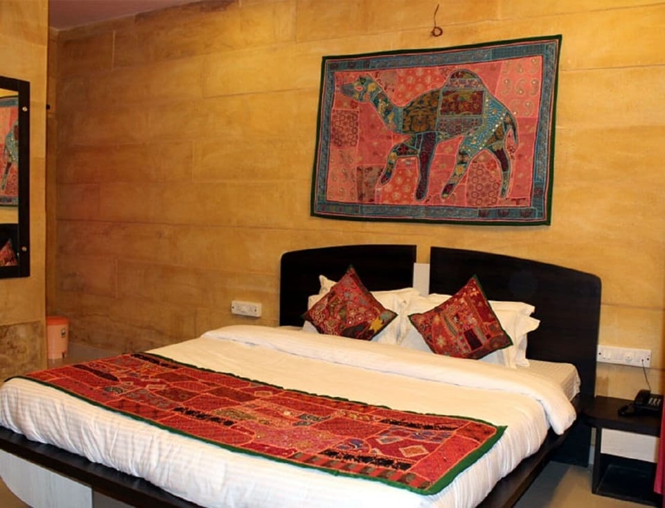 In-room safe, desk, laptop workspace, blackout drapes