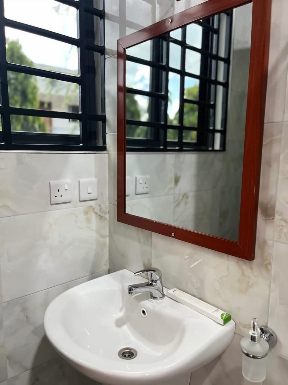 Shower, towels, soap, shampoo