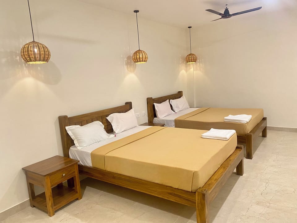 Family Quadruple Room | Desk, free WiFi