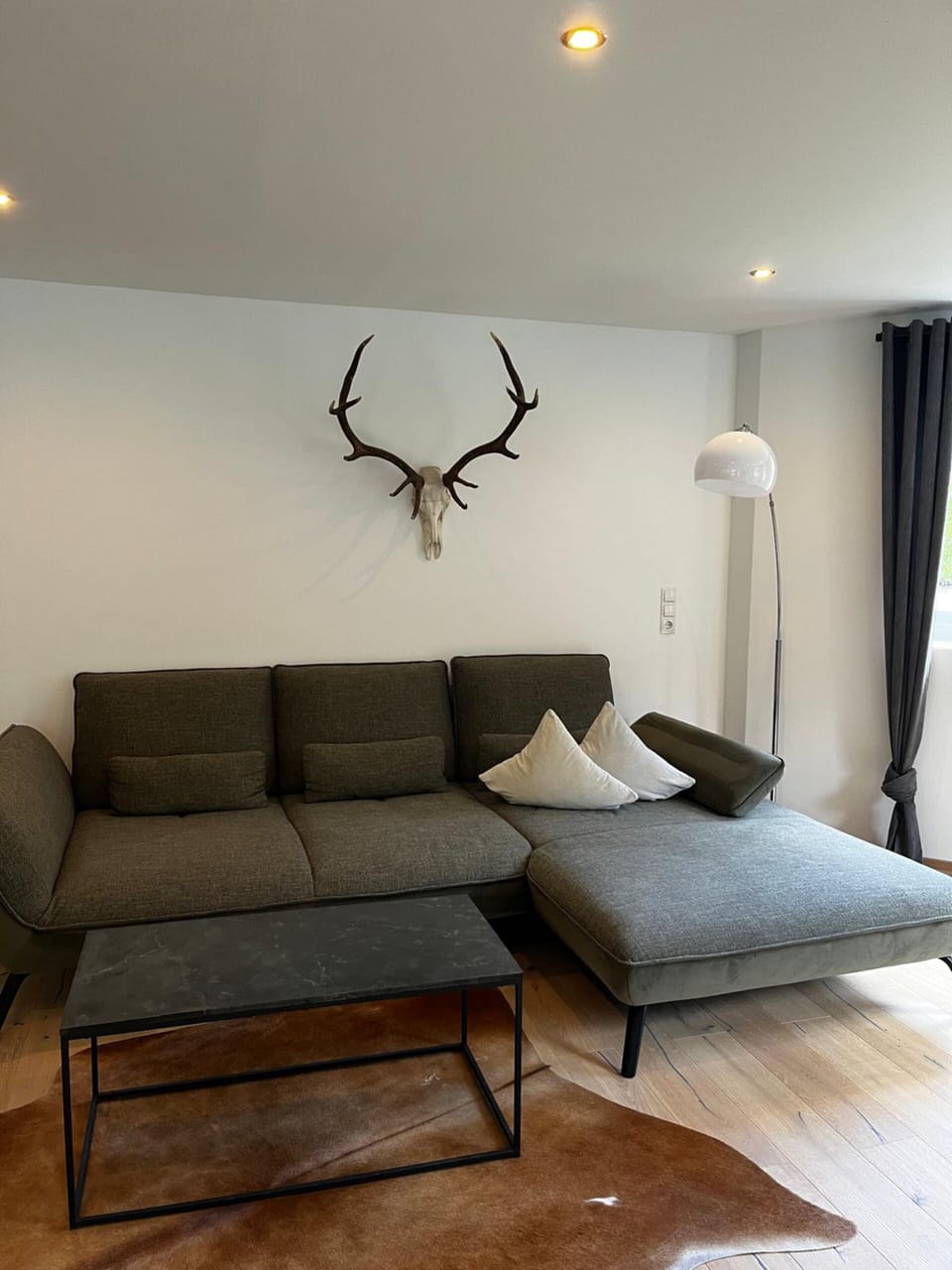 Apartment | Living area