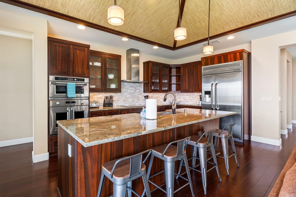 House, Multiple Beds, Private Pool, Ocean View (Holua Kai 21) | Private kitchen
