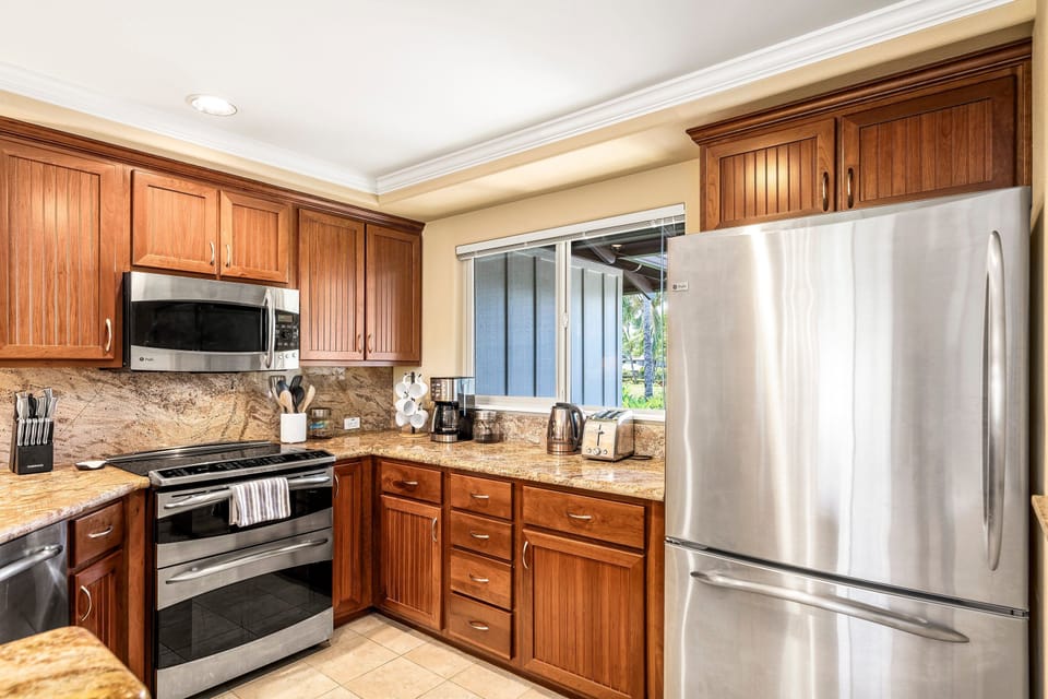 Condo, Multiple Beds, Lanai, Ocean View (Golf Villas at Mauna Lani H22) | Private kitchen