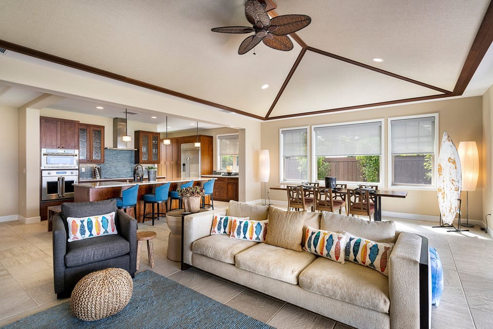 House, Multiple Beds, Private Pool, Ocean View (Holua Kai 23) | Living area | 70-inch flat-screen TV with digital channels