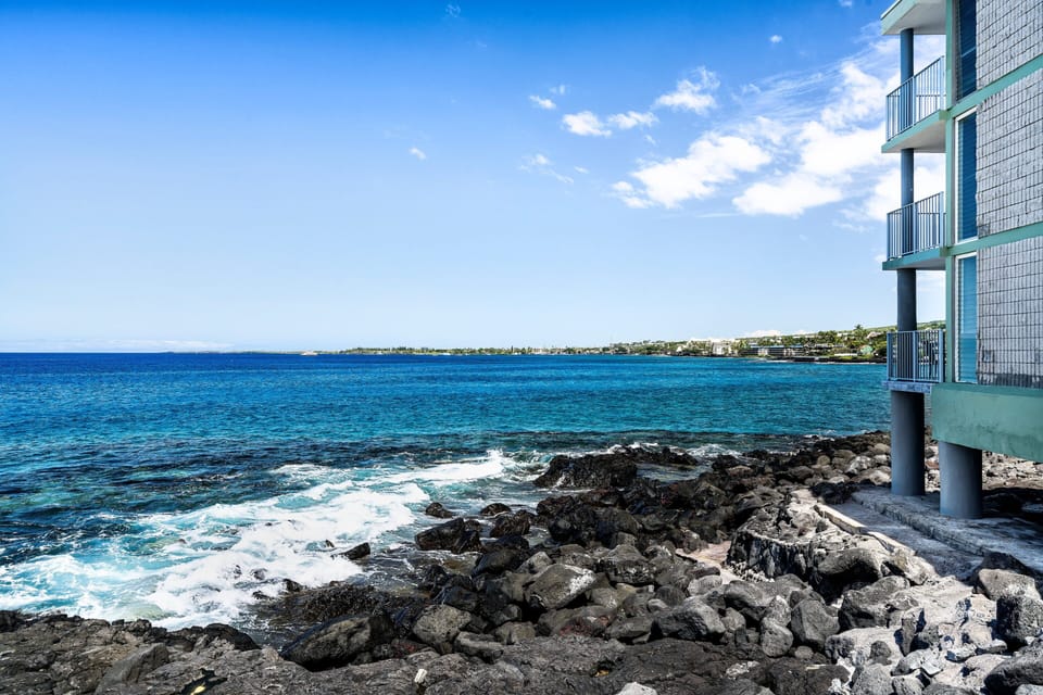 Condo, 1 King Bed with Sofa bed, Lanai, Garden View (Alii Villas 107) | Beach/ocean view