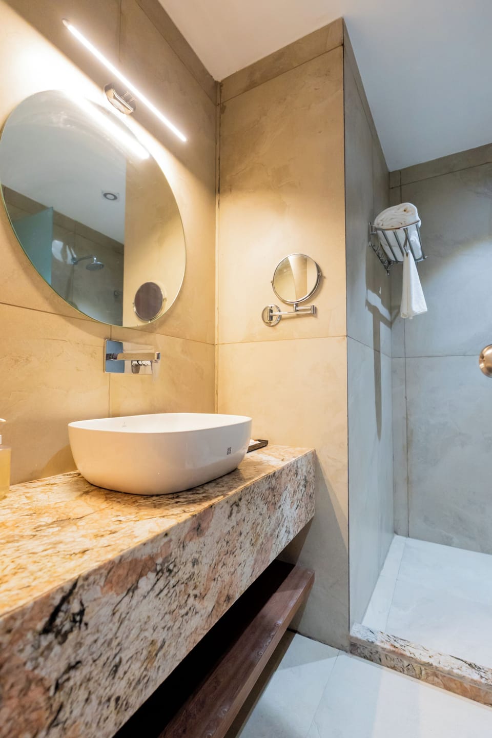 Shower, free toiletries, hair dryer, slippers