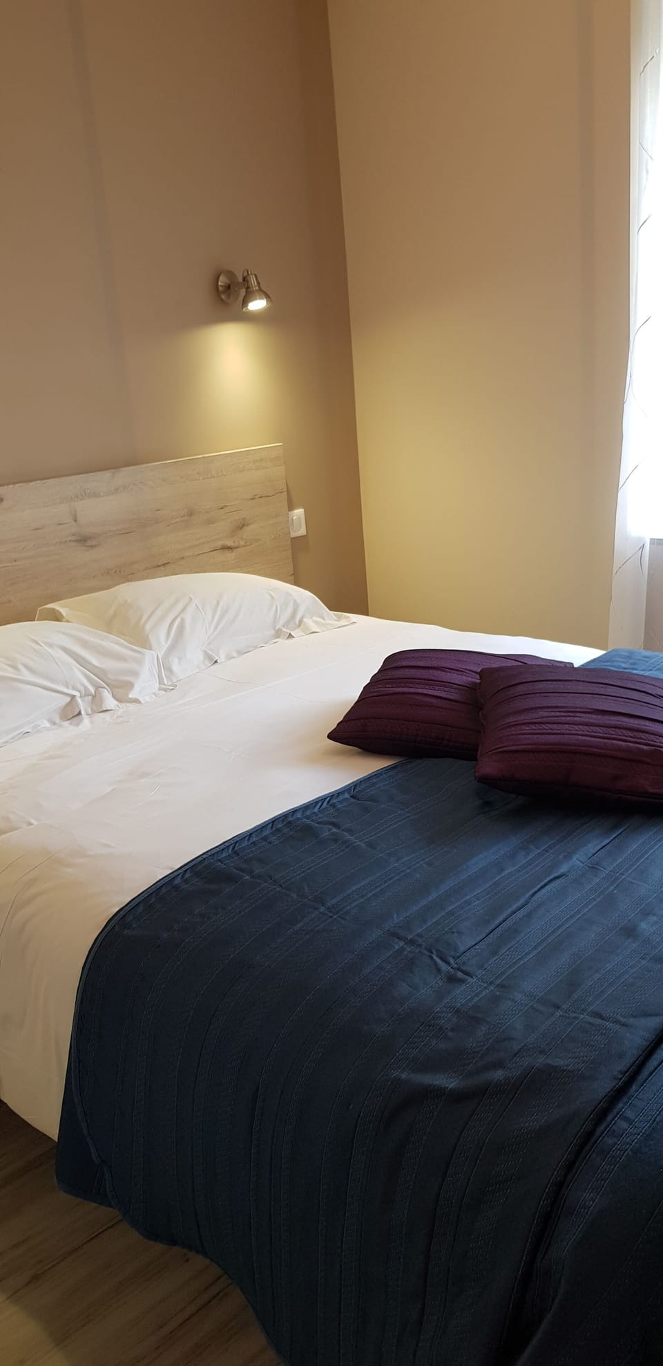 Family Quadruple Room | Desk, free WiFi