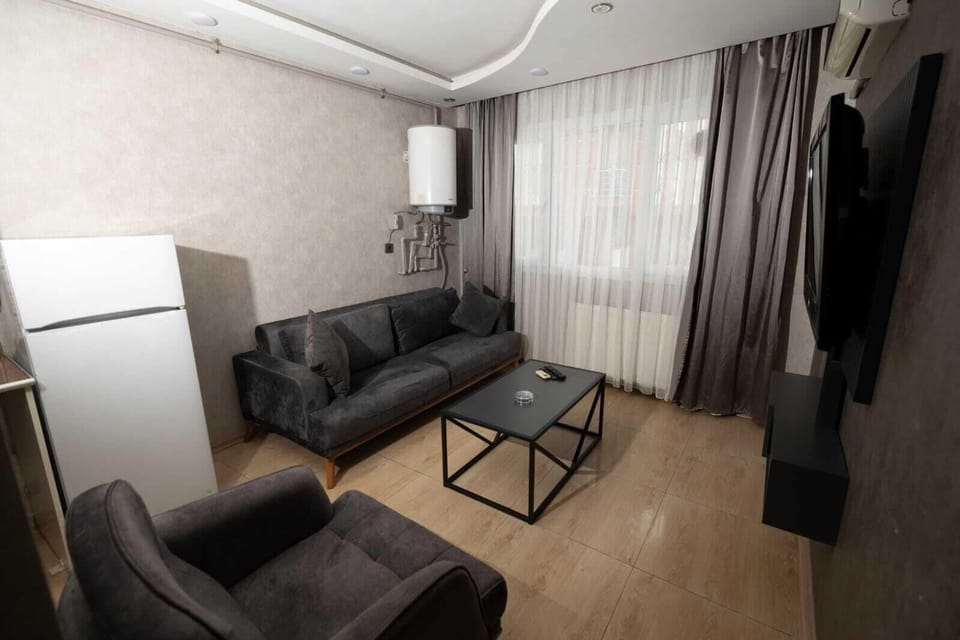 Premium bedding, down comforters, free WiFi, bed sheets
