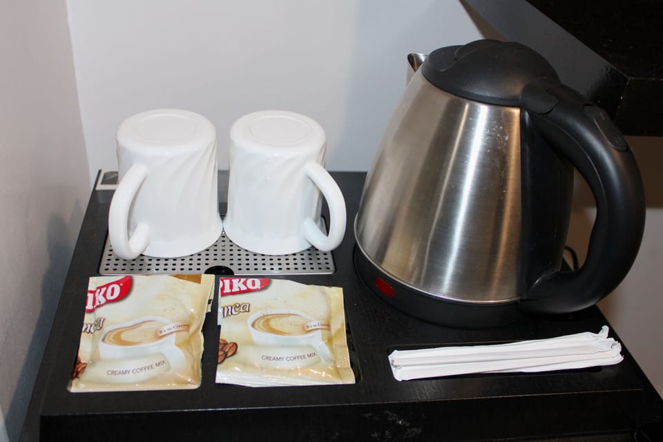 Family Suite | Minibar, desk, free WiFi, bed sheets