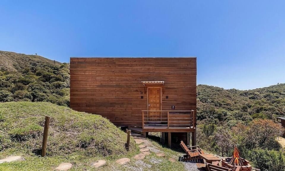 Basic Chalet | Exterior