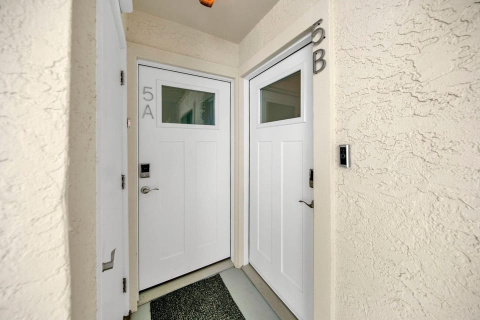 House, Multiple Beds (Blue Mountain Beach Villas 5A) | Interior