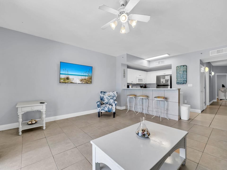 Condo, Multiple Beds (Celadon 203) | Living area | TV