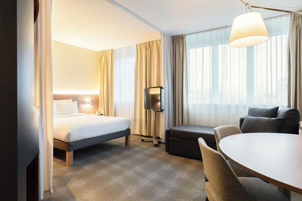 Superior Suite | 1 bedroom, premium bedding, minibar, in-room safe