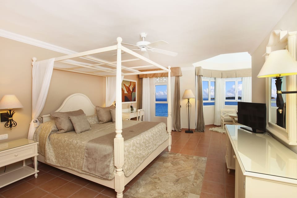 In-room safe, blackout drapes, iron/ironing board, free WiFi