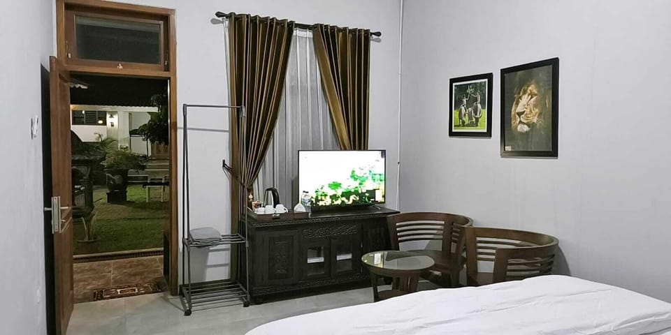Deluxe Double Room | Desk, free WiFi