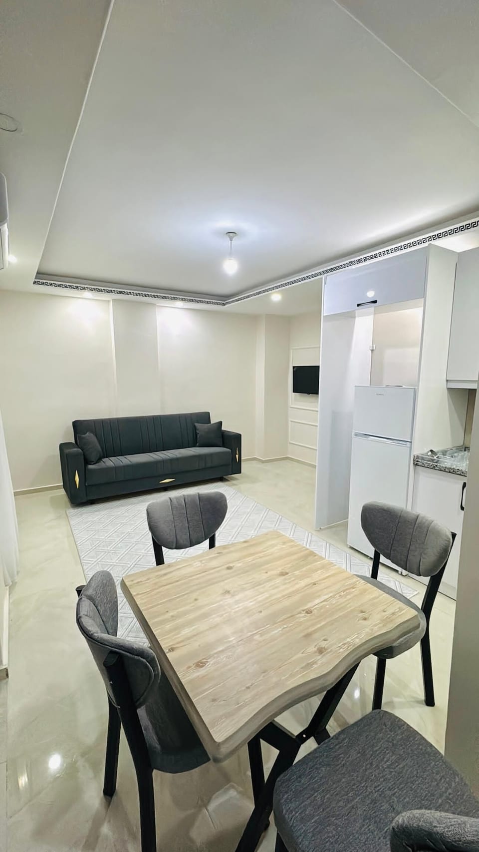 Comfort Apart , 1+1 | Private kitchen | Fridge, stovetop, cookware/dishes/utensils, cleaning supplies