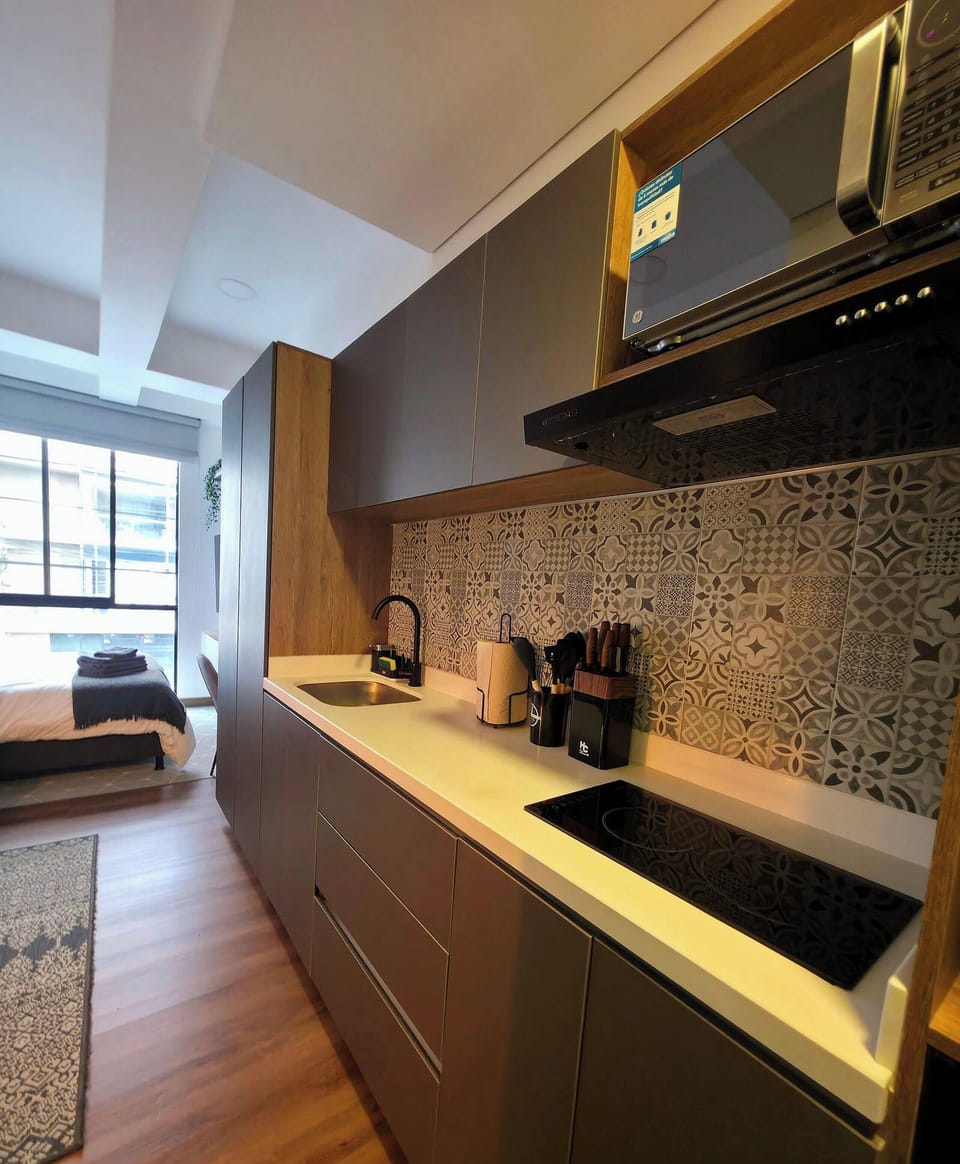Deluxe Apartment | Private kitchen