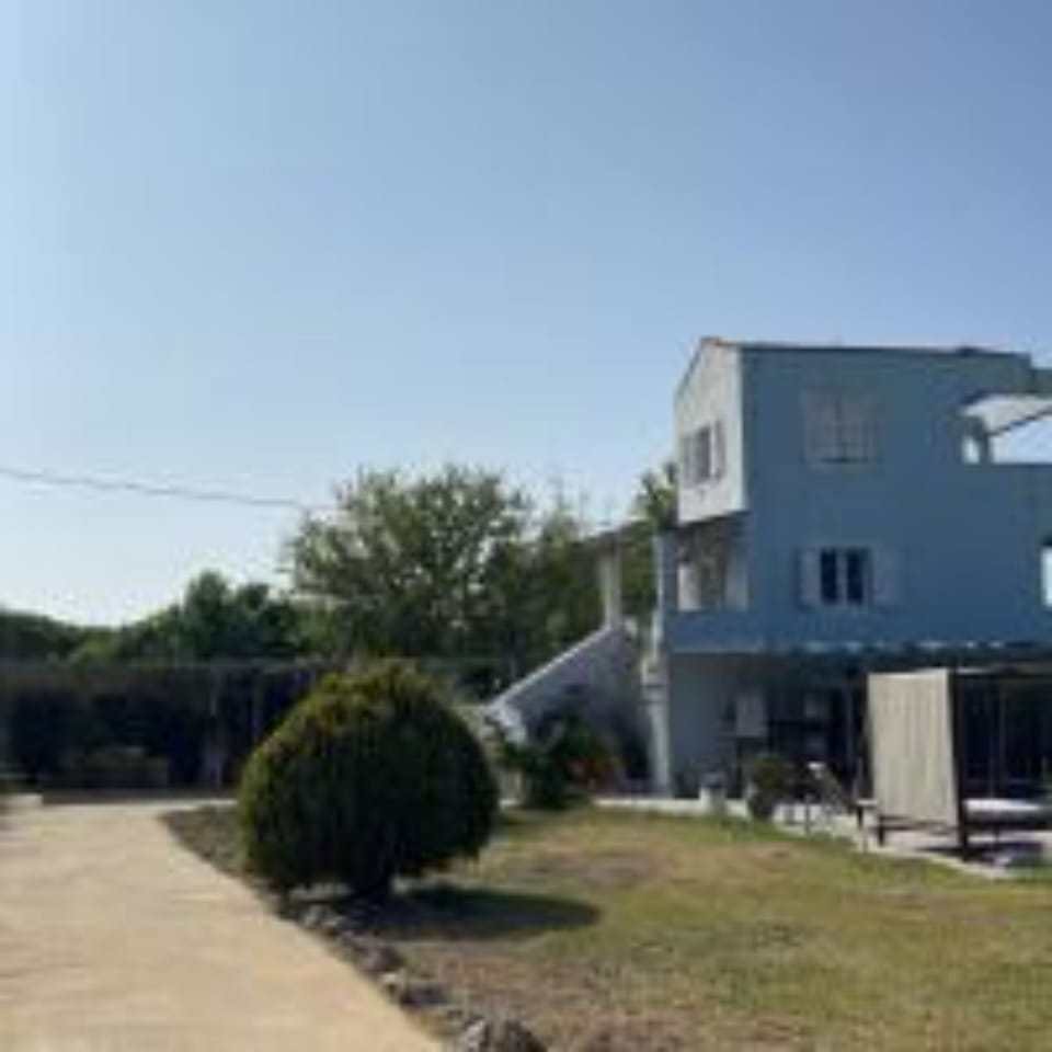 House | 3 bedrooms