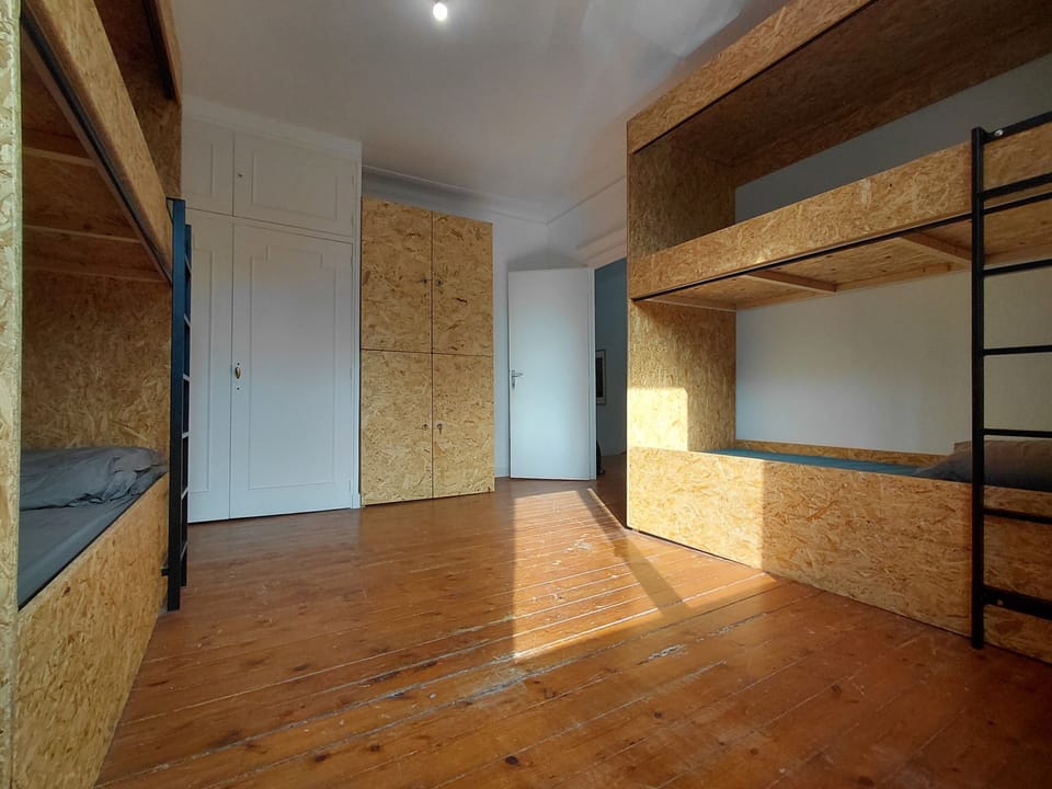 Basic Quadruple Room, Multiple Beds | Desk