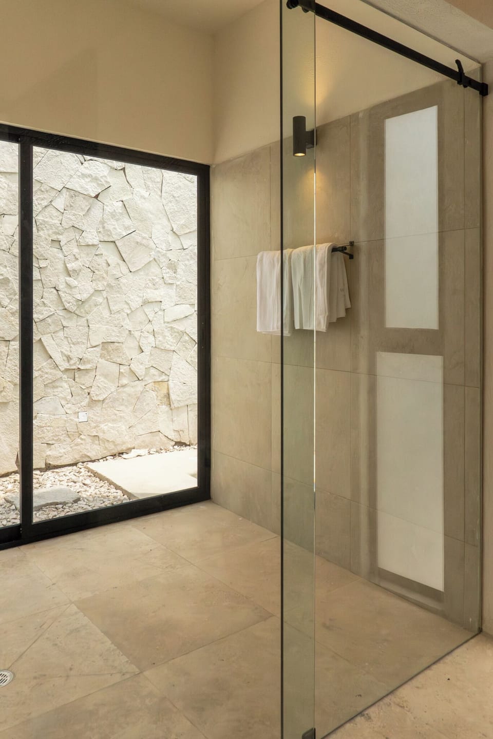 Deluxe Villa | Bathroom