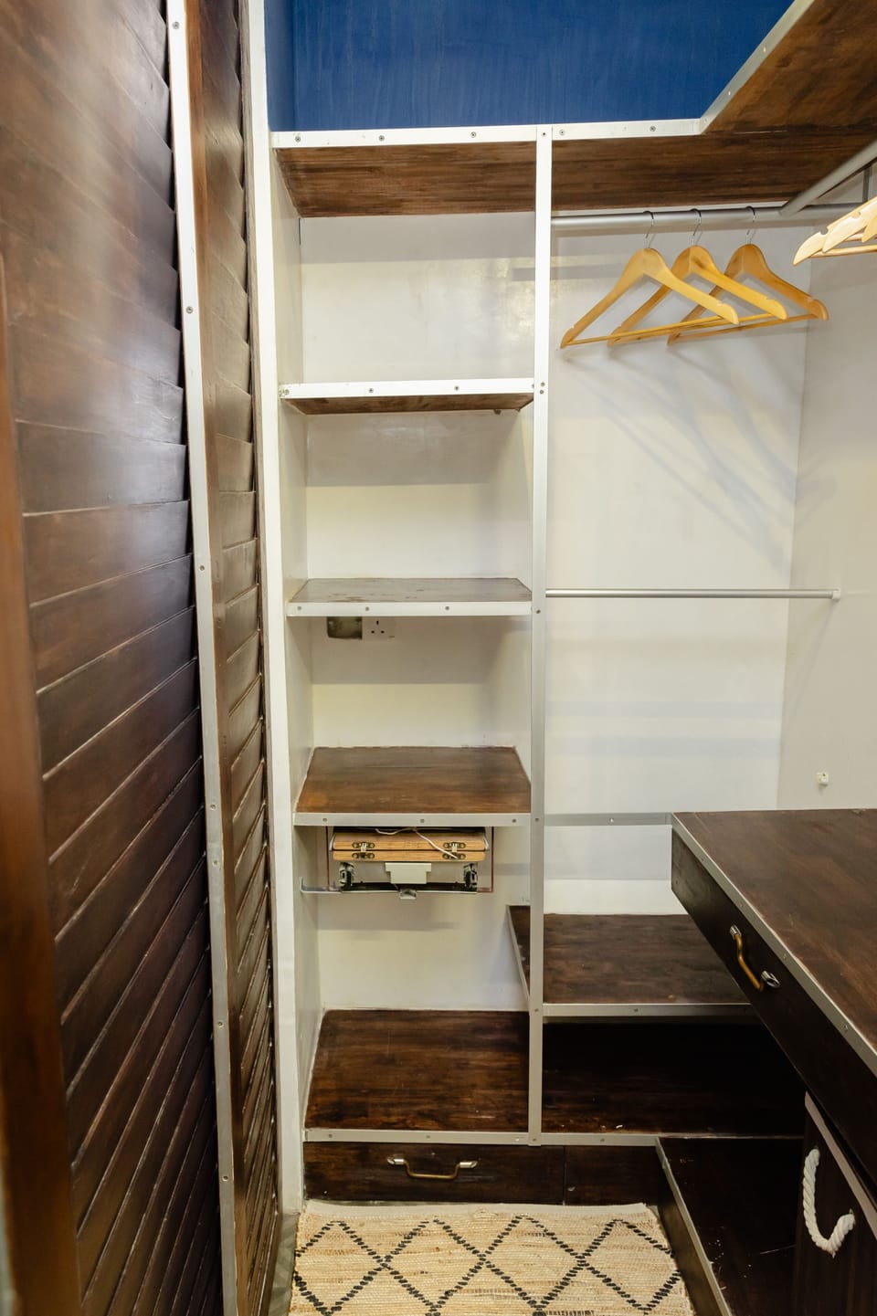 Apartment, 1 Bedroom, Smoking, Balcony | Interior