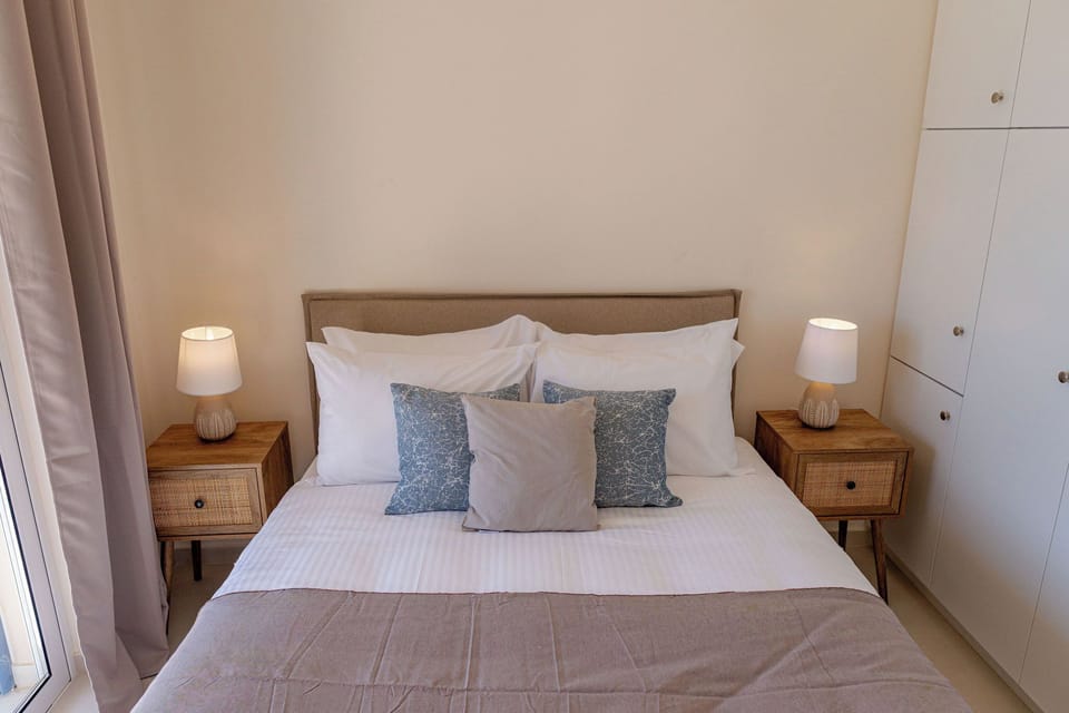 Apartment, Pool View | In-room safe, blackout drapes, iron/ironing board, free WiFi