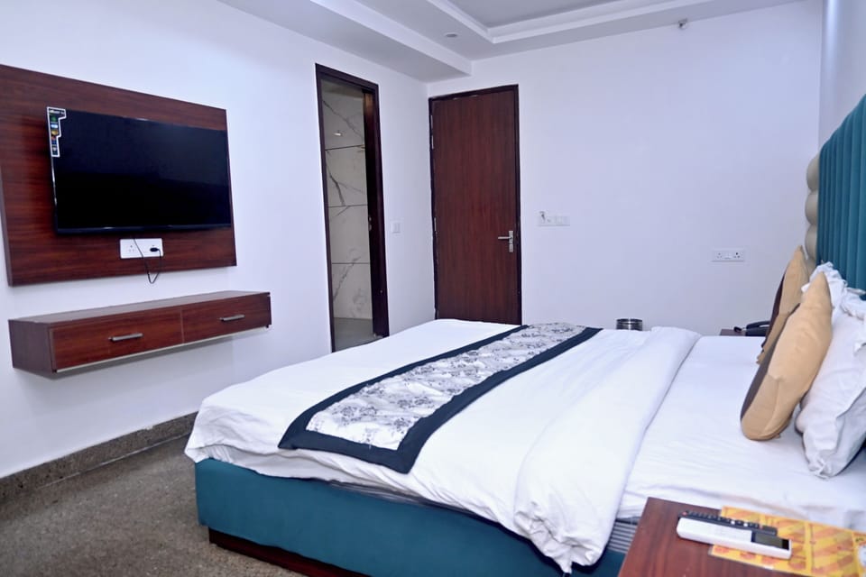 Deluxe Room | Free WiFi