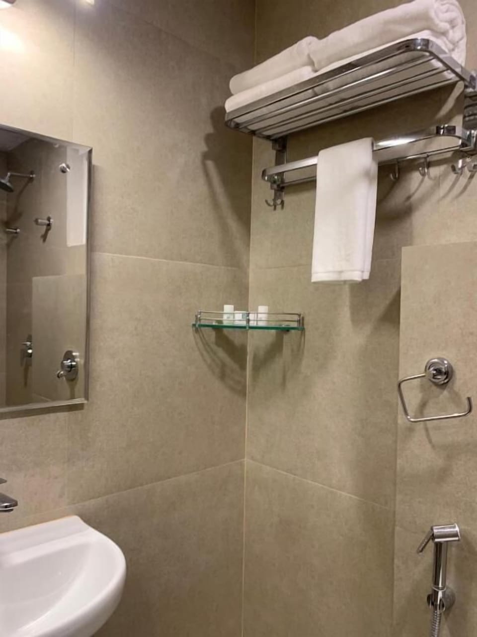 Bathrobes, slippers, bidet