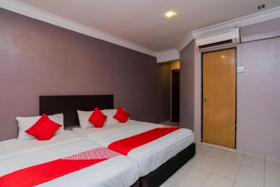 Basic Triple Room | Free WiFi