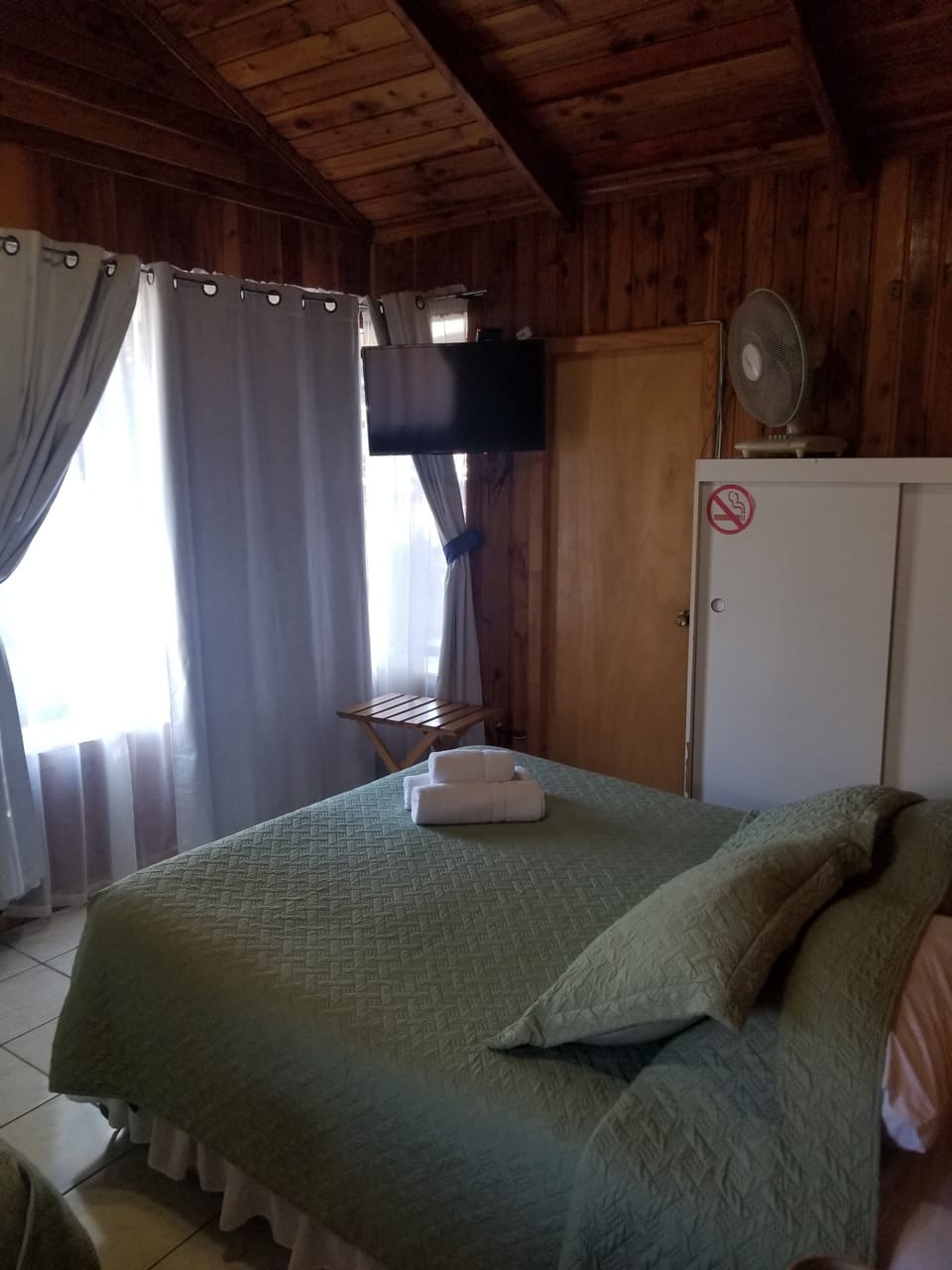 Double or Twin Room, 1 Queen Bed | Free WiFi